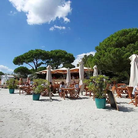 Porto-vecchio Sleeps 10 Pool Ferienhaus
